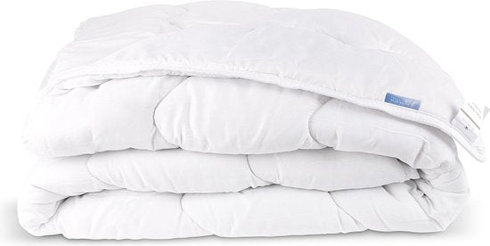 Silver Star Winter Bettdecke 200x200cm 100% Polyester