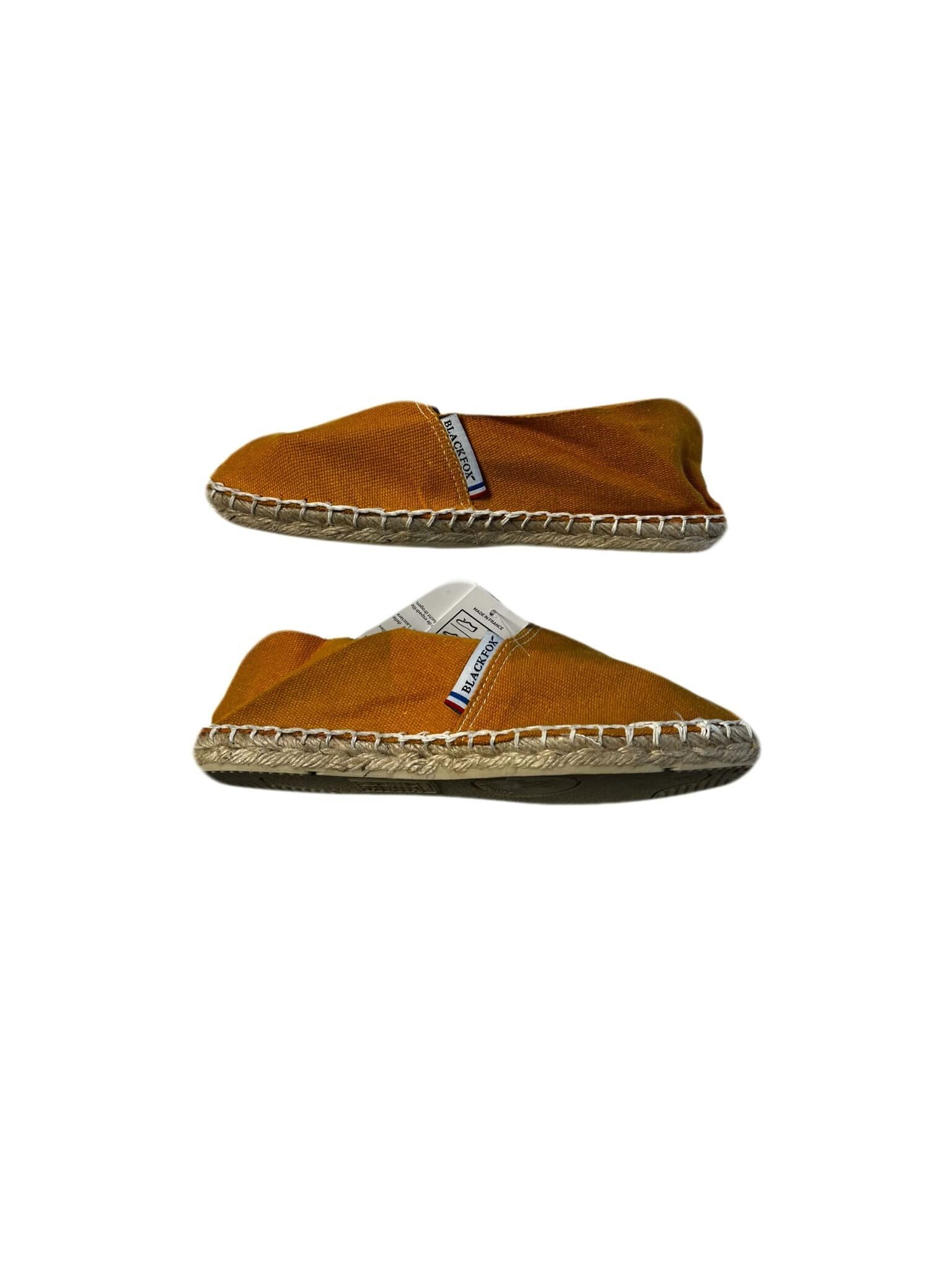 BlackFox | Bequeme Schuhe / Pantoffeln Größe 36 Farbe gelb