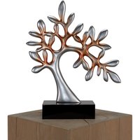 handgefertigte Figur aus Steinguss